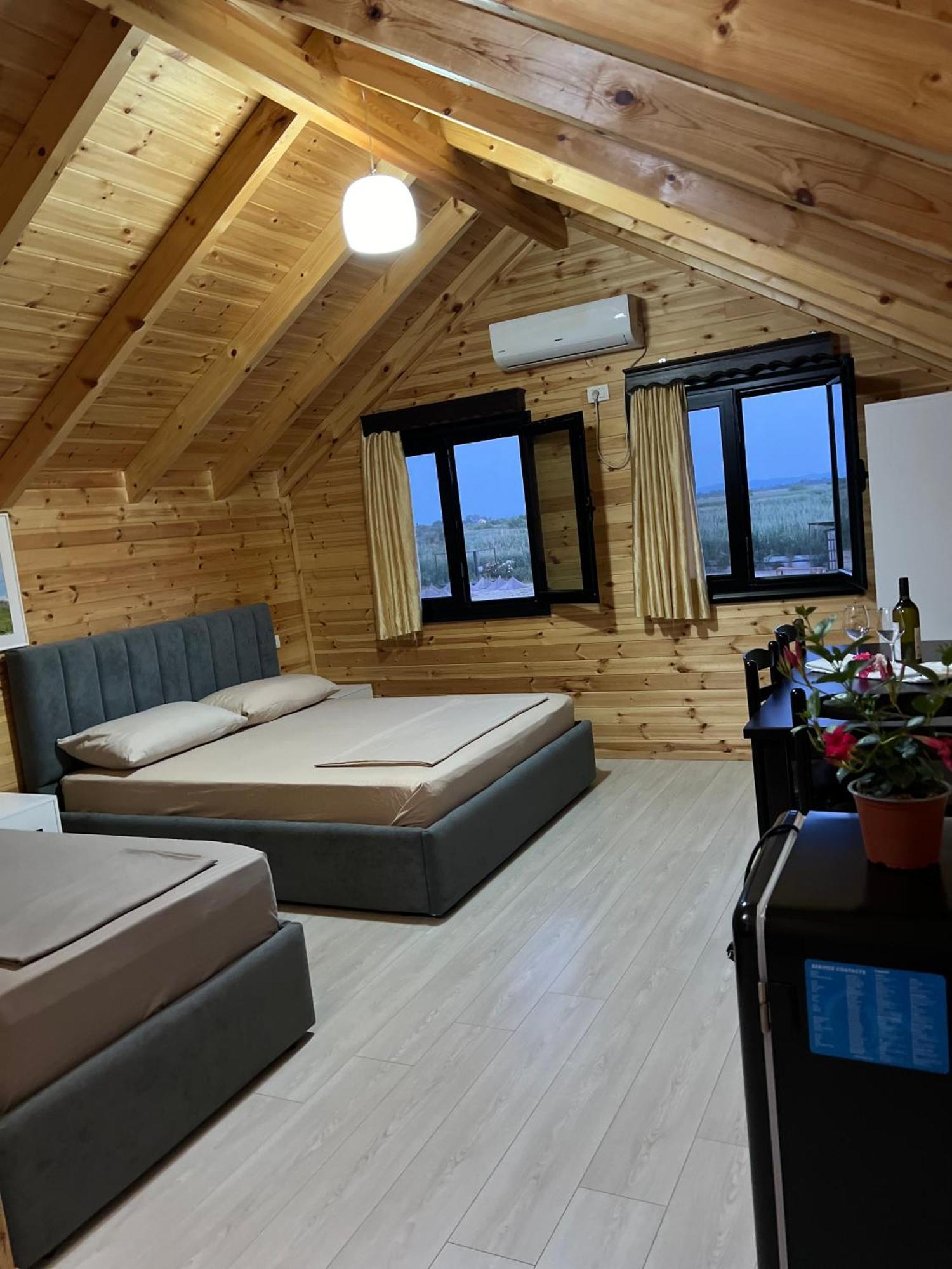 Beni Rooms Tale Lezhë Eksteriør billede