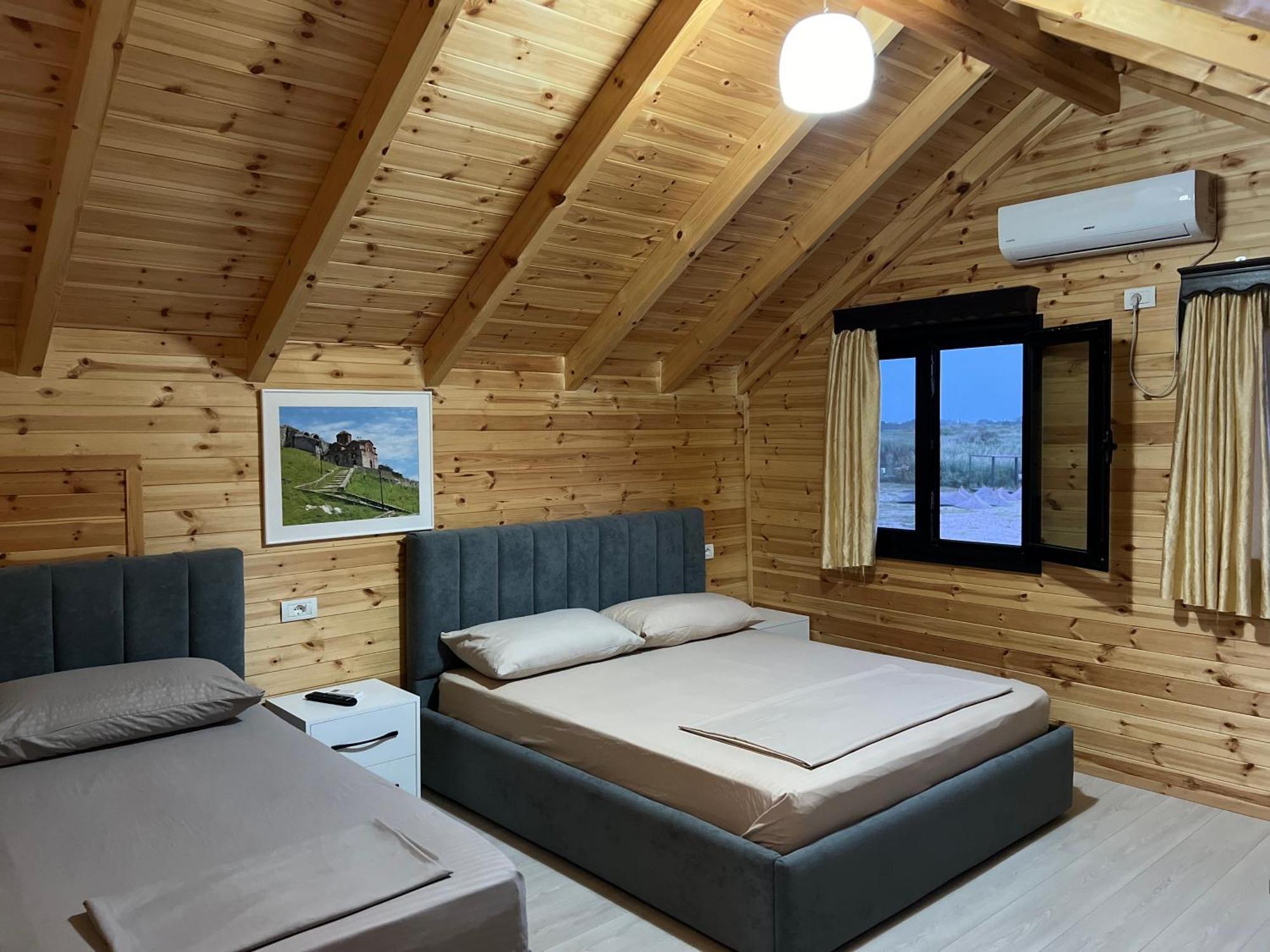 Beni Rooms Tale Lezhë Eksteriør billede